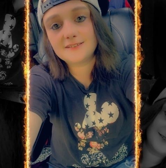 Meet your Posher, Amber - Picture 1 of 1